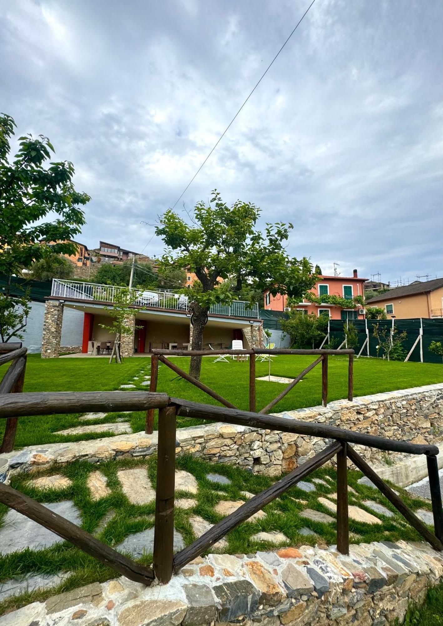 Bed and Breakfast Ligo Вілланова-д'Альбенґа Екстер'єр фото